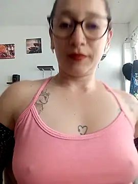 emilypoppy3 online show from 02.26.26