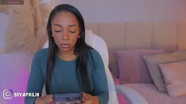 Snapshot of aprilebony_ chatting on 03.10.26 aprilebony online show from 03.10.26