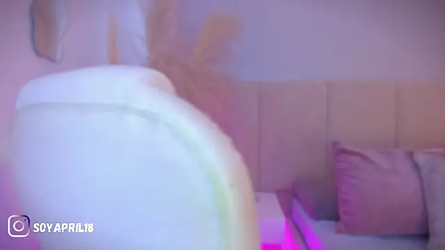 Snapshot of aprilebony_ chatting on 04.06.26 aprilebony online show from 04.06.26