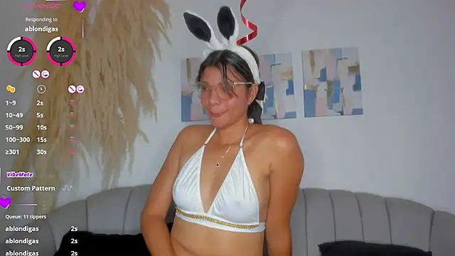 Snapshot of Sabba_sajjad chatting on 02.15.25 Sabba sajjad online show from 02.15.25