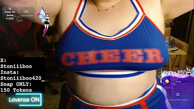 Snapshot of Stoniiiboo chatting on 03.16.25 Stoniiiboo online show from 03.16.25