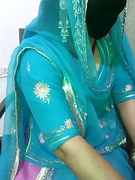 Snapshot of Nandani-rathore007 chatting on 03.05.25 Nandani-rathore007 online show from 03.05.25