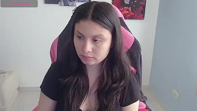 Snapshot of jessica_gomez chatting on 10.08.25 jessica gomez online show from 10.08.25