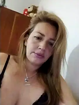 edithhermosa online show from 01.26.25