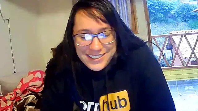 Snapshot of brittanycheeks chatting on 12.19.24 brittanycheeks online show from 12.19.24