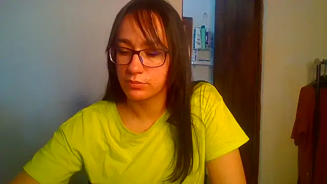 Snapshot of brittanycheeks chatting on 03.11.25 brittanycheeks online show from 03.11.25
