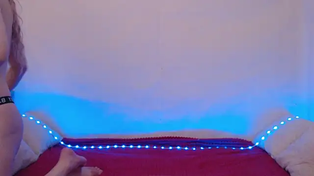 Snapshot of Emily_hardcore chatting on 01.17.26 Emily hardcore online show from 01.17.26