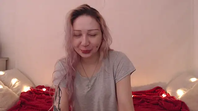 Snapshot of Emily_hardcore chatting on 02.12.26 Emily hardcore online show from 02.12.26