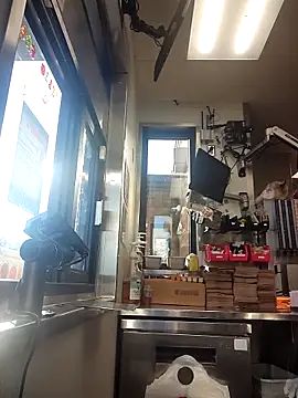 samone9 online show from 10.31.25