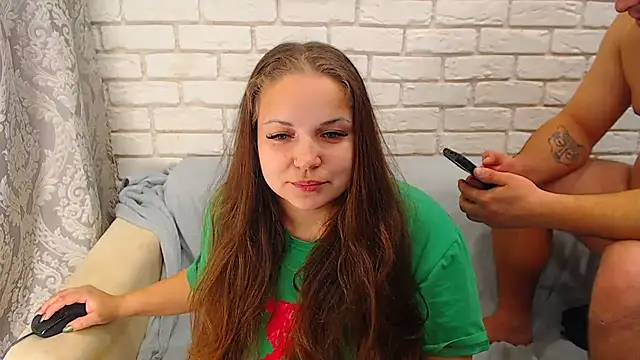 Snapshot of Crazyy_girl_ chatting on 12.28.24 Crazyy girl online show from 12.28.24