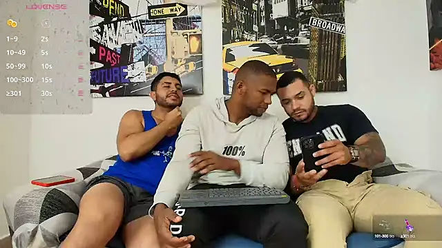 hott dicks online show from 12.31.24