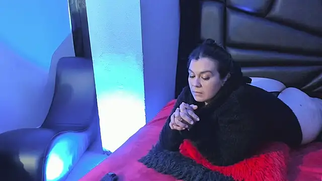 martina foxy  online show from 01.26.25
