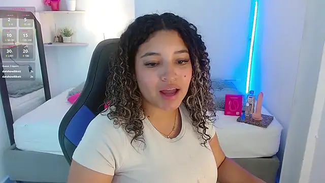 Julia Boobs online show from 09.27.25