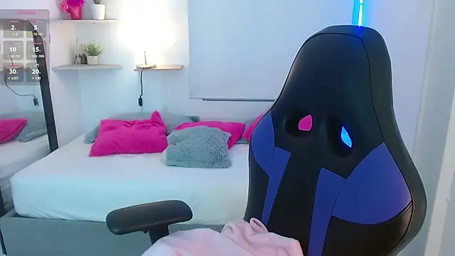 Julia Boobs online show from 10.01.25