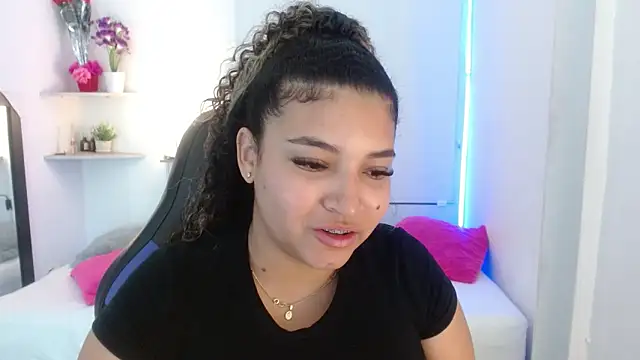 Julia Boobs online show from 10.12.25