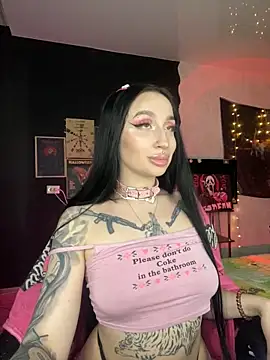 Molly  Moon online show from 12.11.24