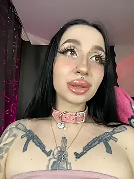 Molly  Moon online show from 02.20.25