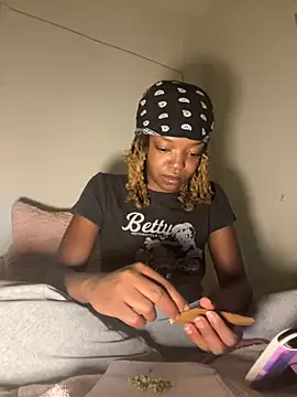 minimama69 online show from 09.21.25