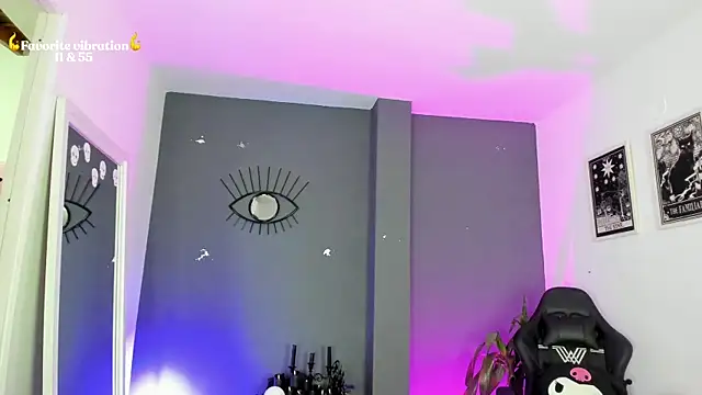 Raven Witch  online show from 05.31.26