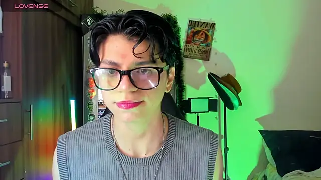 Snapshot of marckalexis chatting on 01.05.26 marckalexis online show from 01.05.26