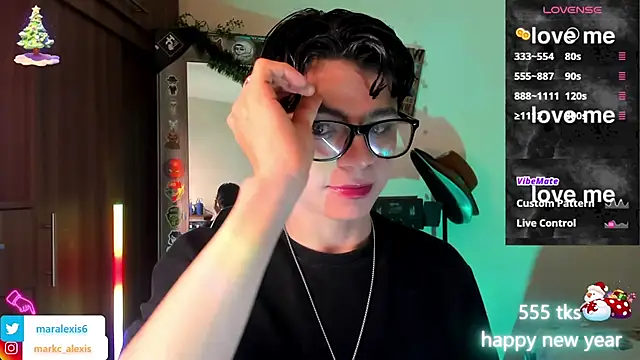 Snapshot of marckalexis chatting on 01.07.26 marckalexis online show from 01.07.26