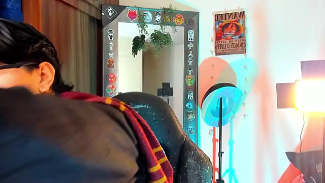 Snapshot of marckalexis chatting on 04.15.26 marckalexis online show from 04.15.26