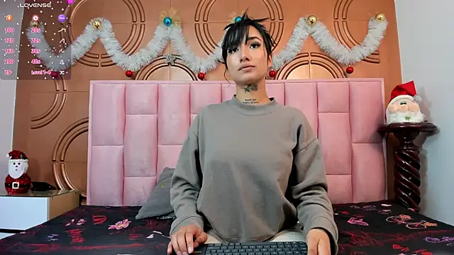 emmily keller19 online show from 12.27.24