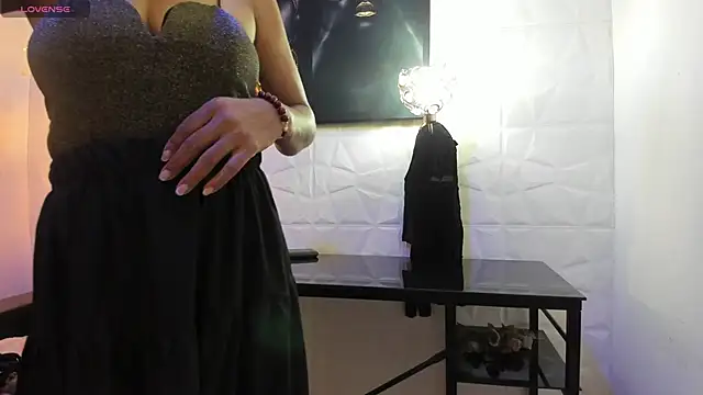 miss lucero1 online show from 10.26.25