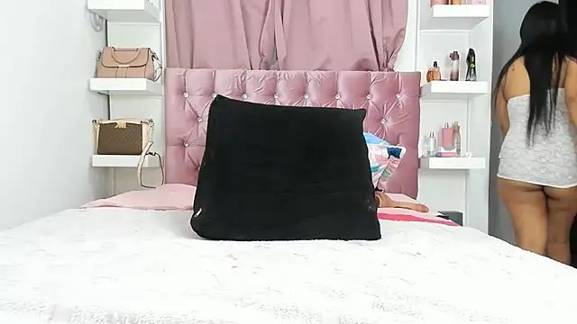 Snapshot of canela_wet chatting on 03.15.26 canela wet online show from 03.15.26