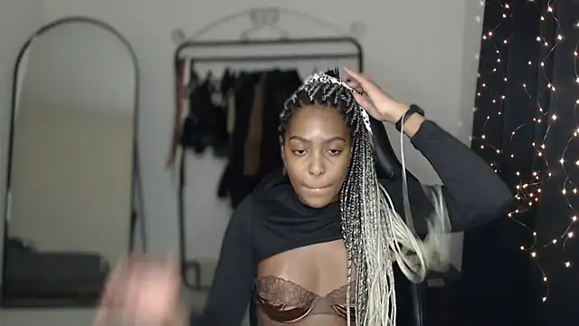 marisilva br online show from 10.24.25