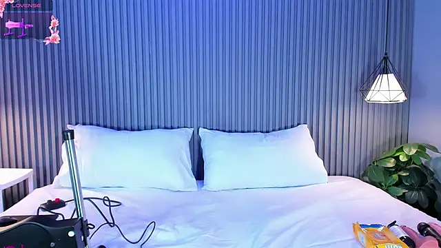 MaluDiaz online show from 02.28.25