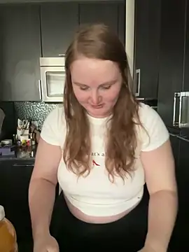 GingerSnap33 online show from 04.26.26