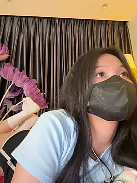 Nacy-Moonlight online show from 02.18.25