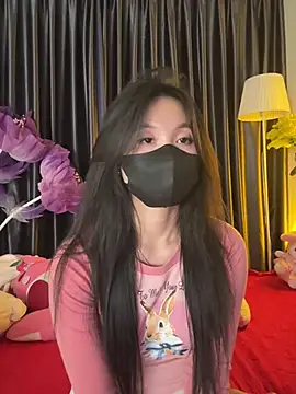 Nacy-Moonlight online show from 03.05.25