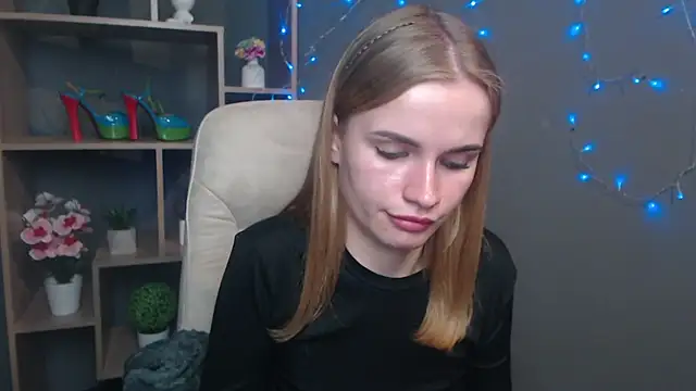 MargaritaKiss online show from 11.14.25