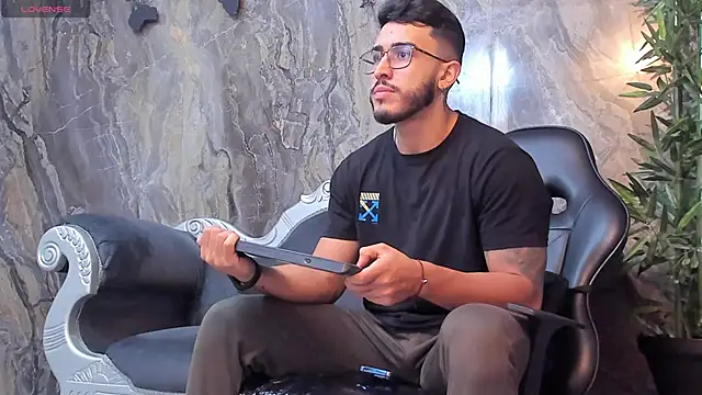 Liam Kleiin online show from 03.01.25