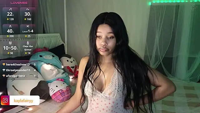 Snapshot of lovekaylaa chatting on 12.29.24 lovekaylaa online show from 12.29.24