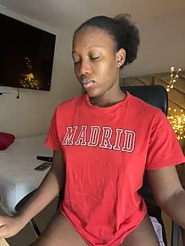 kellya  online show from 09.19.25