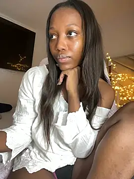 kellya  online show from 04.22.26