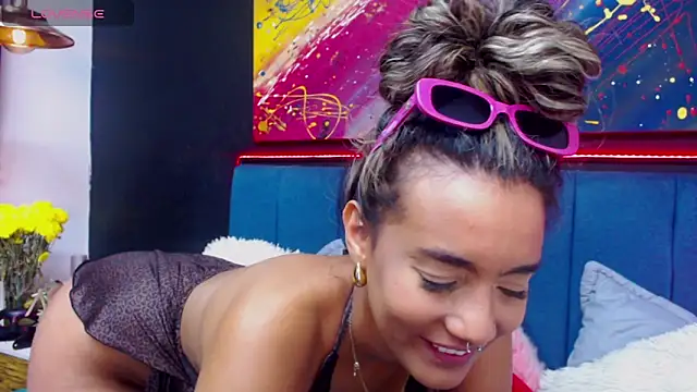 megan collins96 online show from 12.29.24