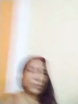 Snapshot of SWEET_LOVER01 chatting on 02.04.25 SWEET LOVER01 online show from 02.04.25