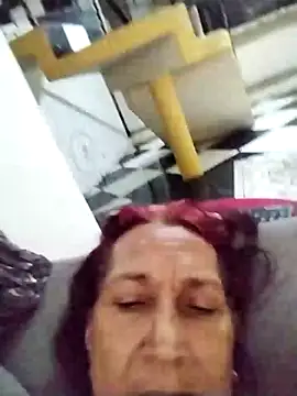 Snapshot of SWEET_LOVER01 chatting on 02.06.25 SWEET LOVER01 online show from 02.06.25