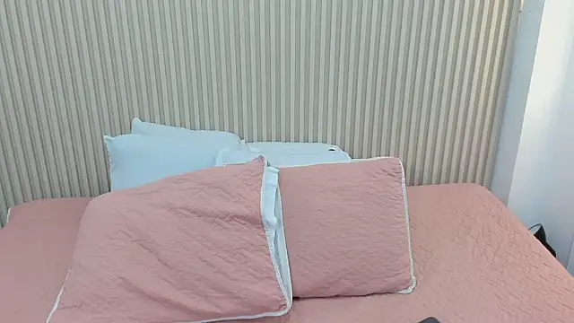 charlottebrowns  online show from 03.06.26