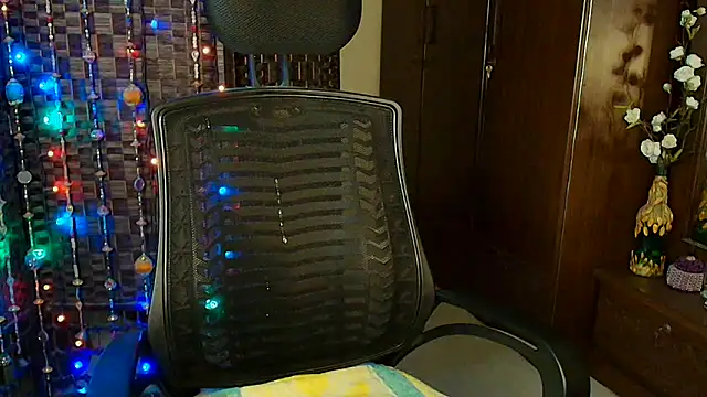 Snapshot of Hotty__Baby chatting on 10.08.25 Hotty Baby online show from 10.08.25