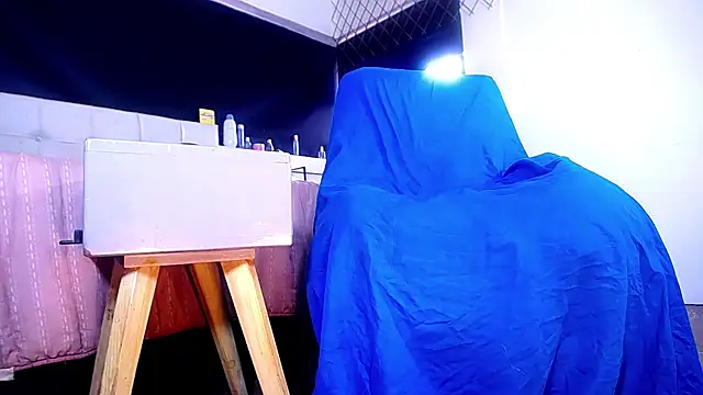 bellatrixx 69 online show from 11.05.25