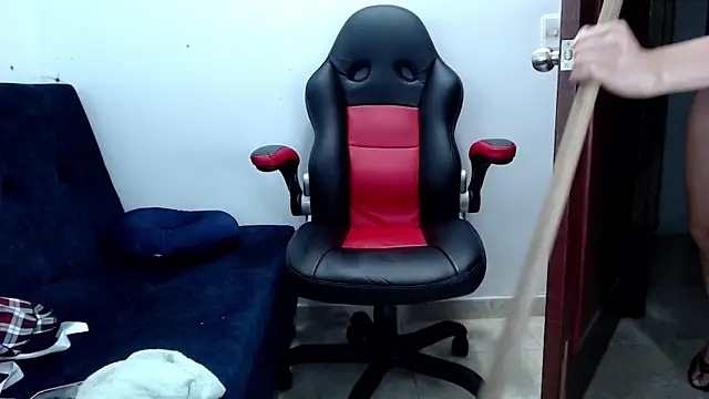 Snapshot of kaira_sweet_ chatting on 02.16.25 kaira sweet online show from 02.16.25