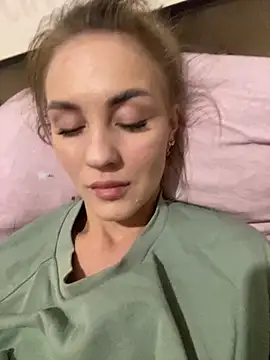 DreamGirl-777 online show from 11.21.25