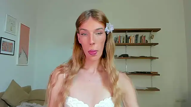 AliceSnowCatt online show from 11.12.25