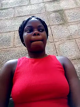 Snapshot of Sarie_sho chatting on 11.27.25 Sarie sho online show from 11.27.25