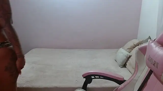 TiffanyRoouse online show from 12.03.24